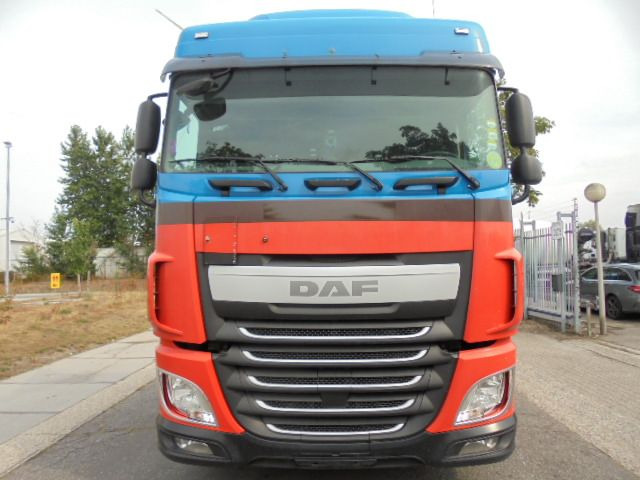 DAF XF 440 FT - Cabeza tractora: foto 2 DAF XF 440 FT - Cabeza tractora: foto 2