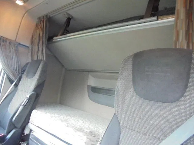 Cabeza tractora DAF XF 440 SPACE CAB: foto 18