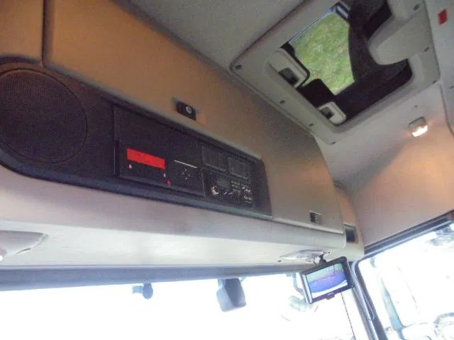 Cabeza tractora DAF XF 440 SPACE CAB: foto 13