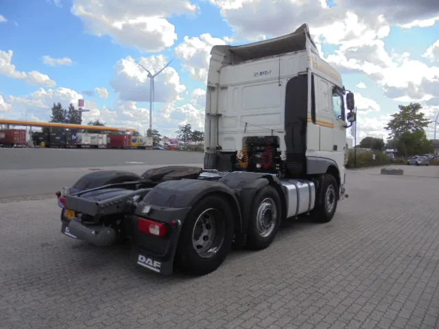 DAF XF 460 FTG 6X2 NL TRUCK - Cabeza tractora: foto 4 DAF XF 460 FTG 6X2 NL TRUCK - Cabeza tractora: foto 4
