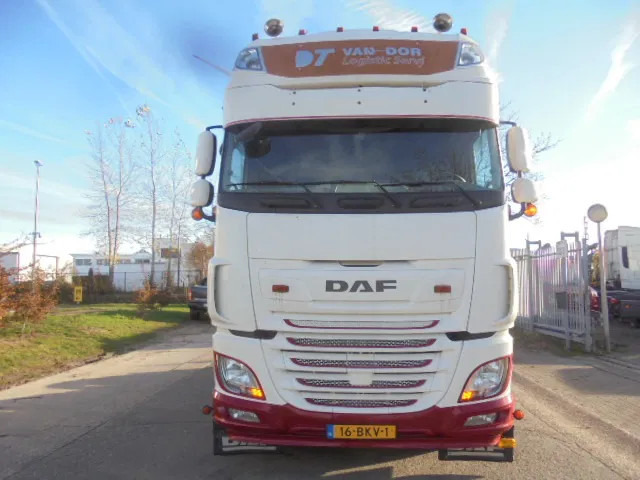 DAF XF 480 SSC 6X2 APK 05-26 - Cabeza tractora: foto 2 DAF XF 480 SSC 6X2 APK 05-26 - Cabeza tractora: foto 2