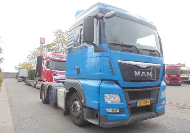 MAN TGX 26.440 XL - Cabeza tractora: foto 3 MAN TGX 26.440 XL - Cabeza tractora: foto 3