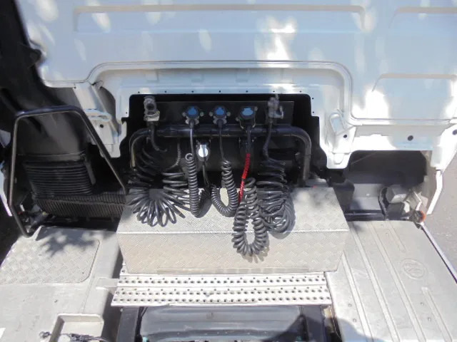 Cabeza tractora MAN TGX 26.500 XXL NL TRUCK SMART TACHO: foto 8 Cabeza tractora MAN TGX 26.500 XXL NL TRUCK SMART TACHO: foto 8