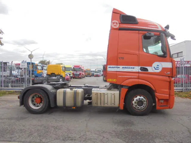 Mercedes-Benz Actros 1842 APK 06-2026 - Cabeza tractora: foto 4 Mercedes-Benz Actros 1842 APK 06-2026 - Cabeza tractora: foto 4