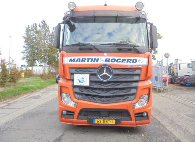 Mercedes-Benz Actros 1842 APK 06-2026 - Cabeza tractora: foto 2 Mercedes-Benz Actros 1842 APK 06-2026 - Cabeza tractora: foto 2