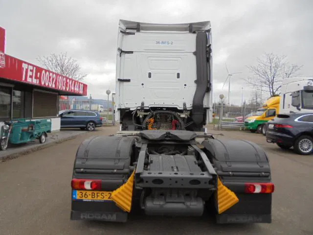Mercedes-Benz Actros 1842 LS EUR6 - Cabeza tractora: foto 5 Mercedes-Benz Actros 1842 LS EUR6 - Cabeza tractora: foto 5