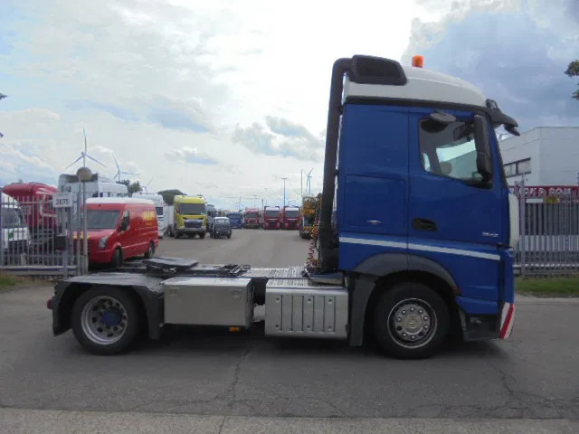 Mercedes-Benz Actros 1842 LS NL TRUCK - Cabeza tractora: foto 4 Mercedes-Benz Actros 1842 LS NL TRUCK - Cabeza tractora: foto 4
