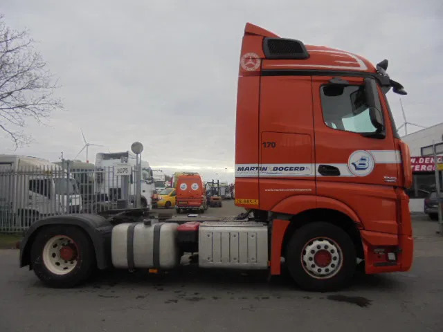 Mercedes-Benz Actros 1842 LS NL TRUCK - Cabeza tractora: foto 4 Mercedes-Benz Actros 1842 LS NL TRUCK - Cabeza tractora: foto 4