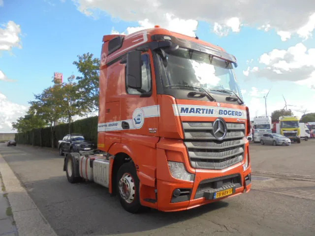Mercedes-Benz Actros 1842 LS NL TRUCK - Cabeza tractora: foto 3 Mercedes-Benz Actros 1842 LS NL TRUCK - Cabeza tractora: foto 3