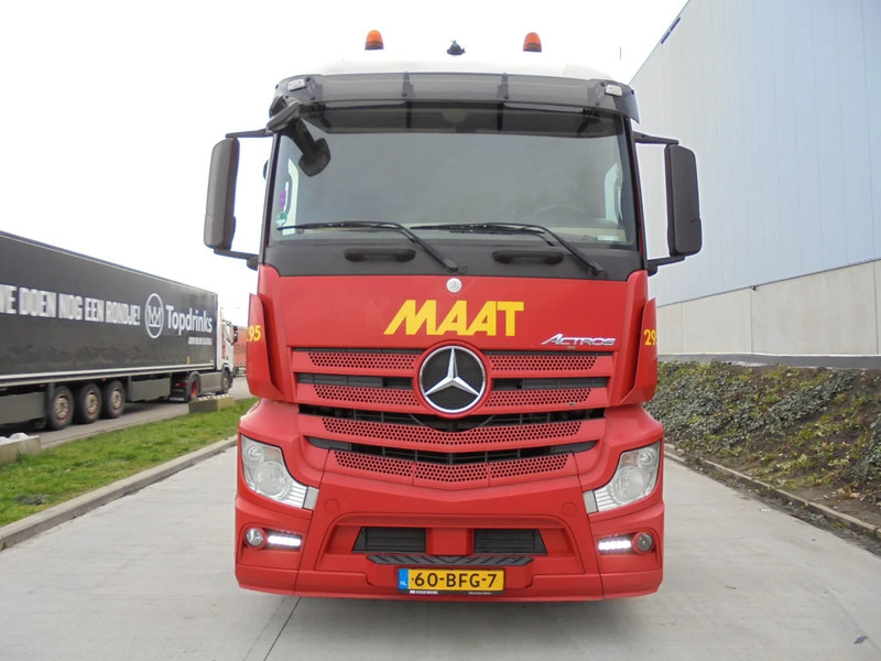 Mercedes-Benz Actros 1943 - Cabeza tractora: foto 2 Mercedes-Benz Actros 1943 - Cabeza tractora: foto 2