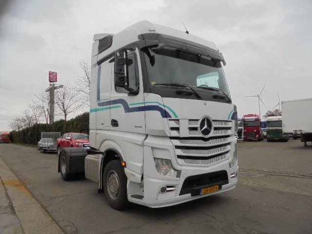 Mercedes-Benz Actros 1943 LS - Cabeza tractora: foto 3 Mercedes-Benz Actros 1943 LS - Cabeza tractora: foto 3