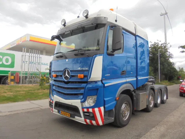 Mercedes-Benz Actros 4158 8X4 NL KENTEKEN - Cabeza tractora: foto 1 Mercedes-Benz Actros 4158 8X4 NL KENTEKEN - Cabeza tractora: foto 1