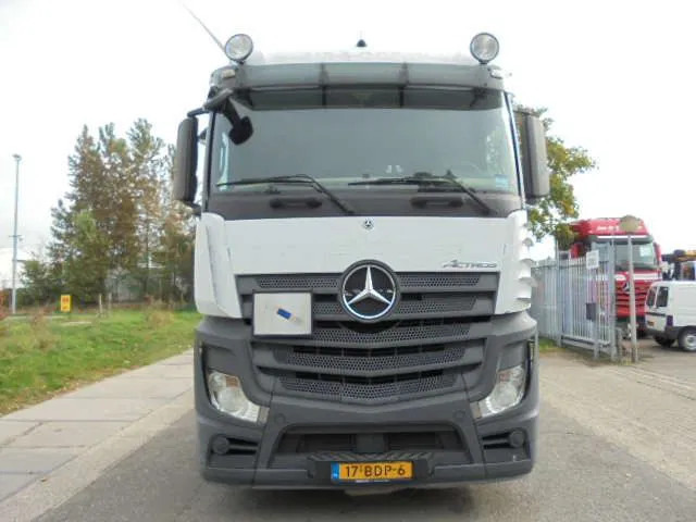 Mercedes-Benz Actros - Cabeza tractora: foto 2 Mercedes-Benz Actros - Cabeza tractora: foto 2