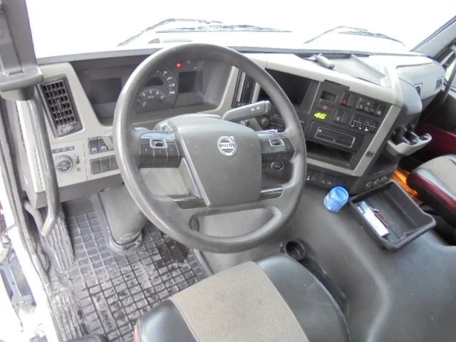 Foto del interior 1: Cabeza tractora Volvo FM 12.420 EUR6