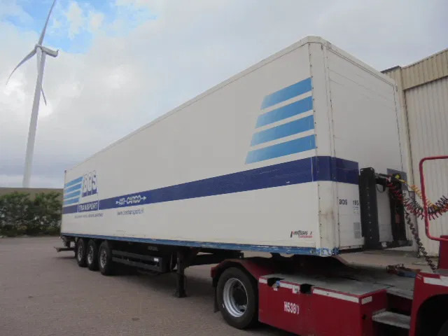 Kögel S 24 - Semirremolque caja cerrada: foto 2 Kögel S 24 - Semirremolque caja cerrada: foto 2