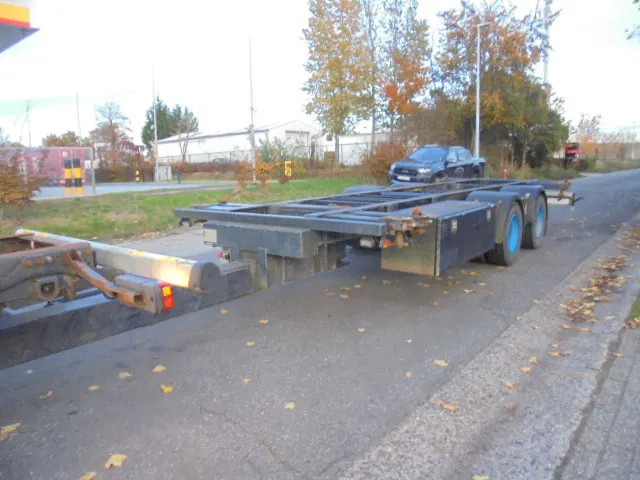 Kögel YWE 18 - Remolque portacontenedore/ Intercambiable: foto 1 Kögel YWE 18 - Remolque portacontenedore/ Intercambiable: foto 1