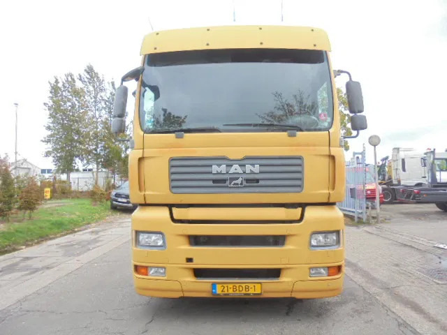 MAN TGA 26.440 RETARDER NL TRUCK - Camión portacontenedore/ Intercambiable: foto 2 MAN TGA 26.440 RETARDER NL TRUCK - Camión portacontenedore/ Intercambiable: foto 2