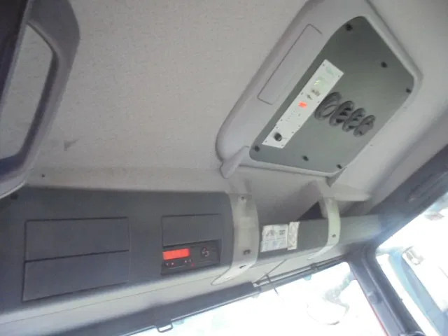 Camión volquete MAN TGS 41.440 8X8 NL TRUCK MANUAL GEARBOX: foto 16 Camión volquete MAN TGS 41.440 8X8 NL TRUCK MANUAL GEARBOX: foto 16