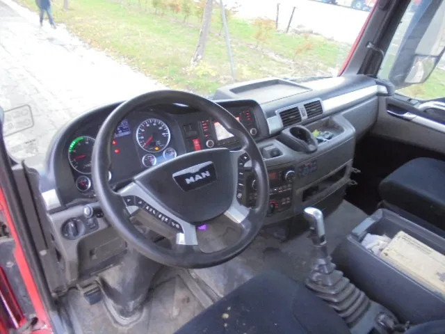 Camión volquete MAN TGS 41.440 8X8 NL TRUCK MANUAL GEARBOX: foto 9 Camión volquete MAN TGS 41.440 8X8 NL TRUCK MANUAL GEARBOX: foto 9