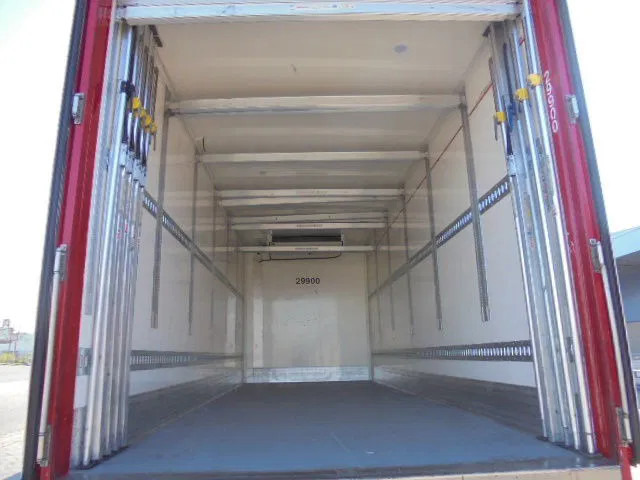 MAN TGX 26.500 XXL + RETARDER + FRC 2026 - Camión frigorífico: foto 5 MAN TGX 26.500 XXL + RETARDER + FRC 2026 - Camión frigorífico: foto 5