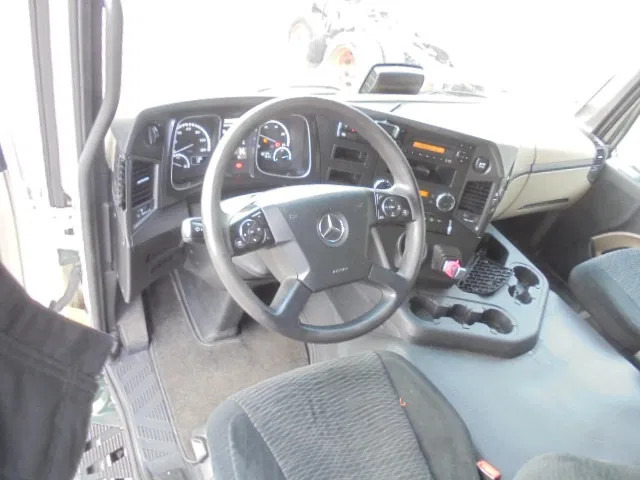 Camión portavehículos Mercedes-Benz Actros 2340 LL 6X2: foto 7