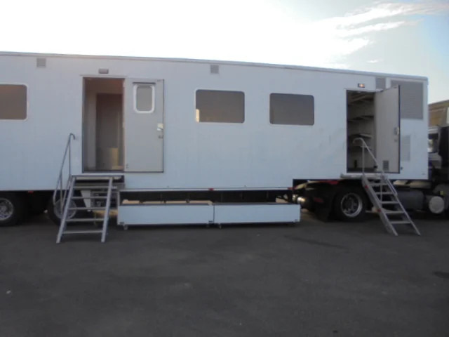 Semirremolque Smit STO 1230 POLITIE MOB KANTOOR: foto 1