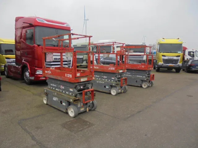 Skyjack SJ III 3219 - Plataforma de tijeras: foto 2 Skyjack SJ III 3219 - Plataforma de tijeras: foto 2