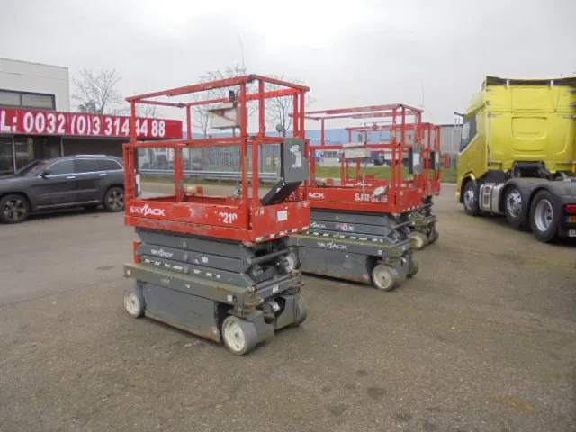 Skyjack SJ III 3219 - Plataforma de tijeras: foto 5 Skyjack SJ III 3219 - Plataforma de tijeras: foto 5