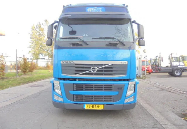 Volvo FH 420 6X2 NL TRUCK - Camión lona: foto 2 Volvo FH 420 6X2 NL TRUCK - Camión lona: foto 2