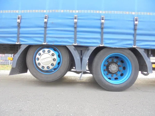 Camión lona Volvo FH 420 6X2 NL TRUCK: foto 16