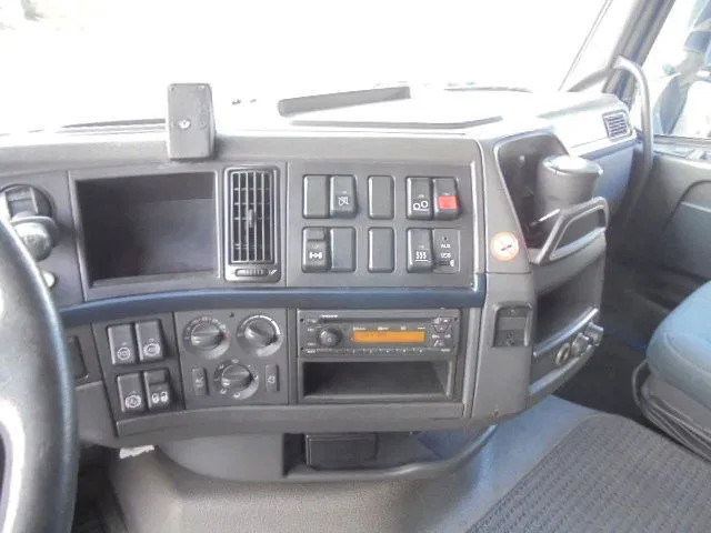 Camión lona Volvo FH 460 6X2 NL TRUCK: foto 13