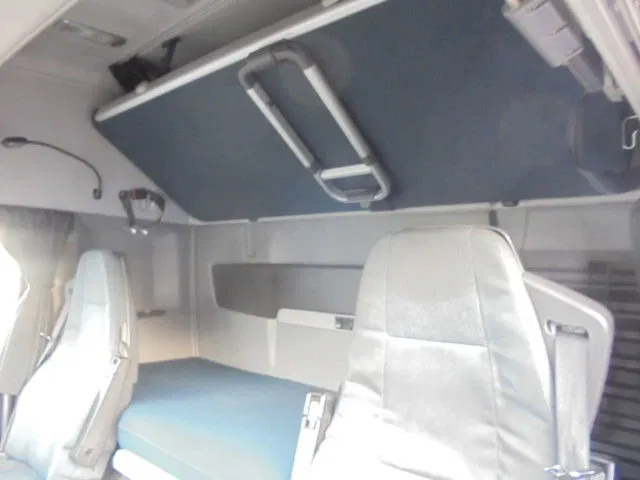 Camión lona Volvo FH 460 6X2 NL TRUCK: foto 17