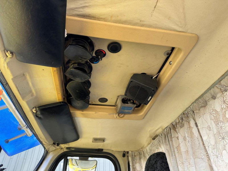 Cabeza tractora Volvo N12, N1225: foto 10