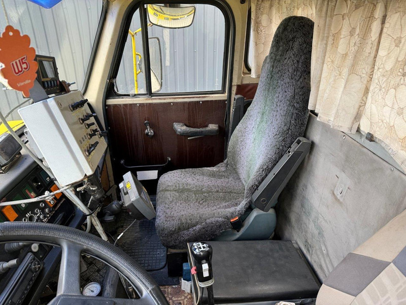 Cabeza tractora Volvo N12, N1225: foto 5