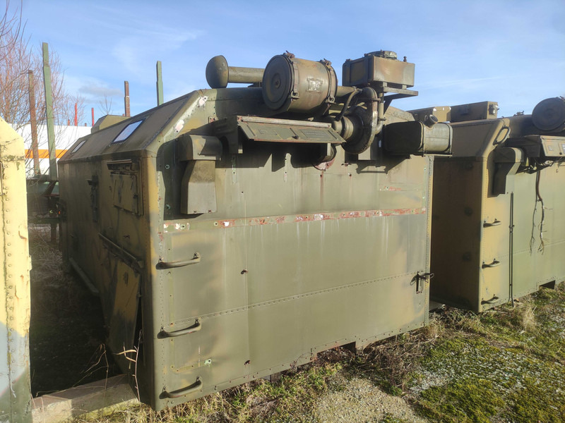 Liebherr Ural 4320 isothermical box isothermal body - Piezas de recambio para Camión: foto 3 Liebherr Ural 4320 isothermical box isothermal body - Piezas de recambio para Camión: foto 3