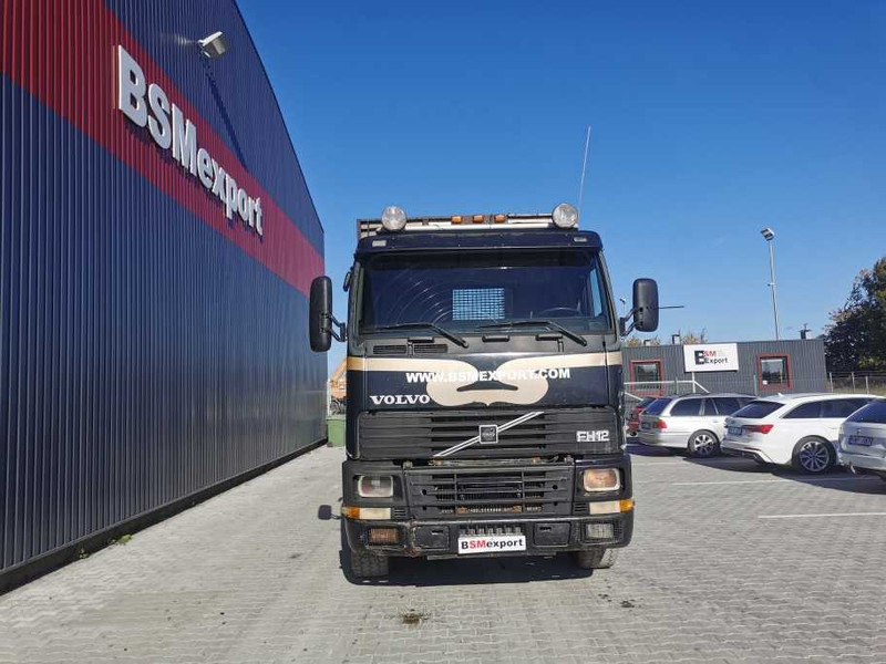 Volvo FH12 420 chassis truck - Camión chasis: foto 2 Volvo FH12 420 chassis truck - Camión chasis: foto 2