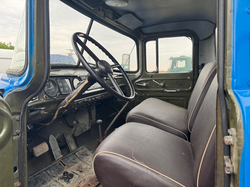 Camión lona ZIL 131, 6x6 low mileage: foto 6