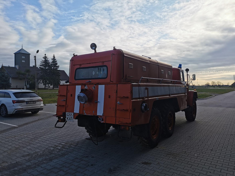 ZIL 131 PNS110 - Camión de bomberos: foto 5 ZIL 131 PNS110 - Camión de bomberos: foto 5