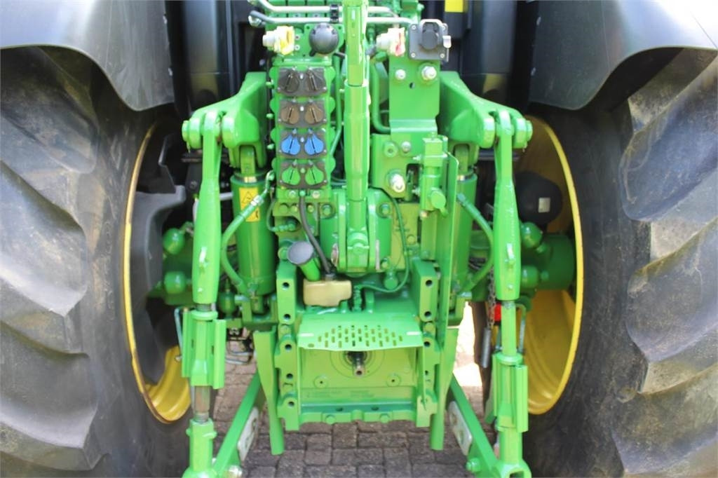Leasing de John Deere 6155R  John Deere 6155R: foto 7