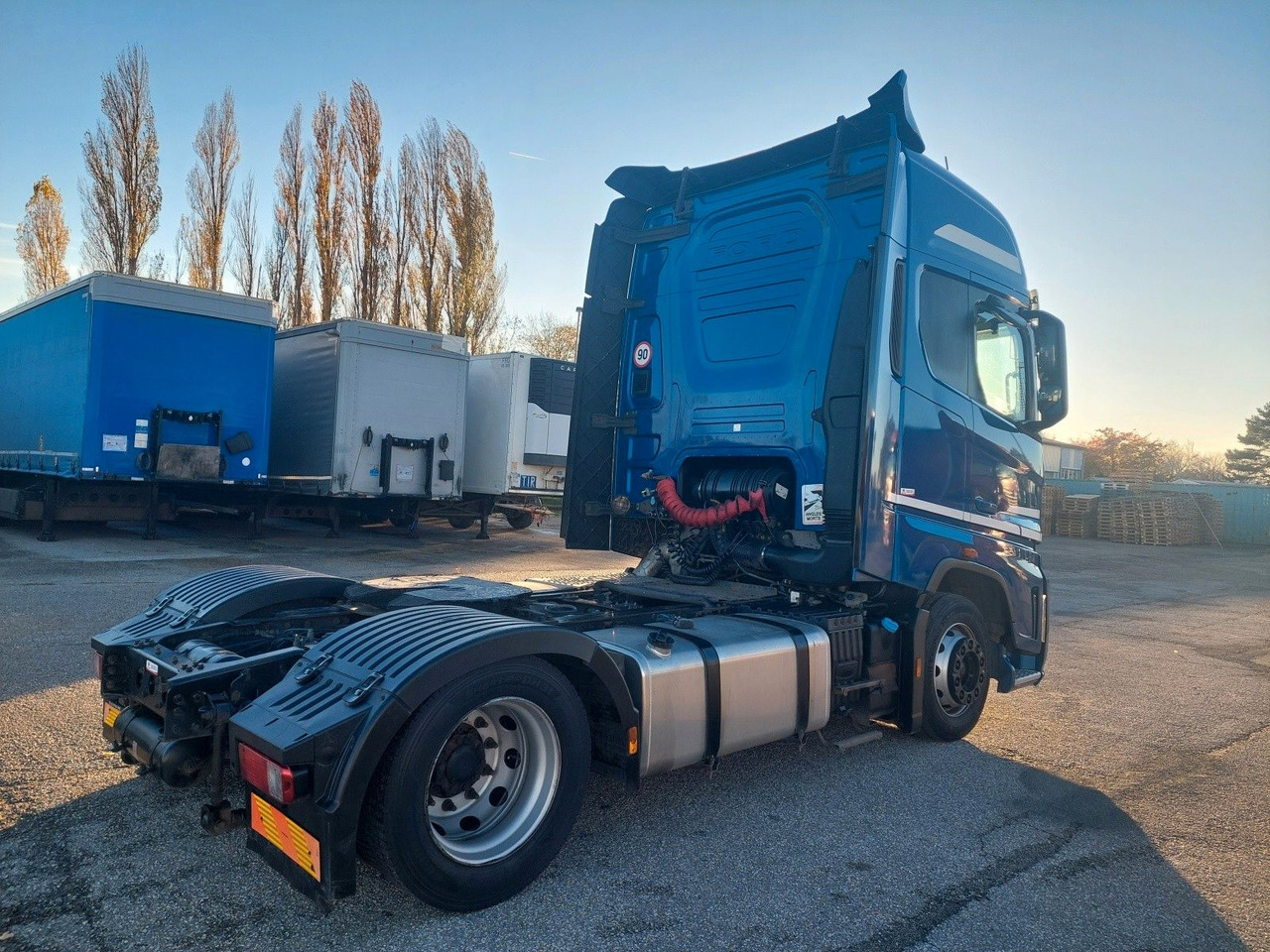 Ford F-Max 1850 LL - Cabeza tractora: foto 4 Ford F-Max 1850 LL - Cabeza tractora: foto 4