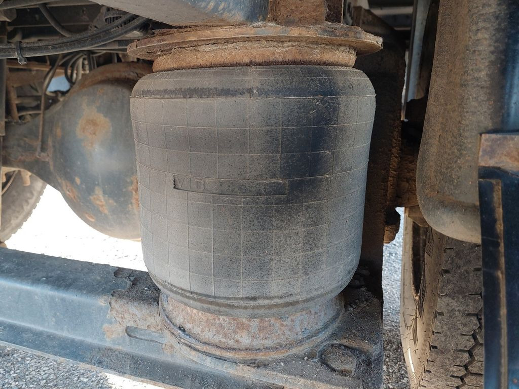 Camión lona DAF FA LF 45.220 E12 4x2: foto 8 Camión lona DAF FA LF 45.220 E12 4x2: foto 8