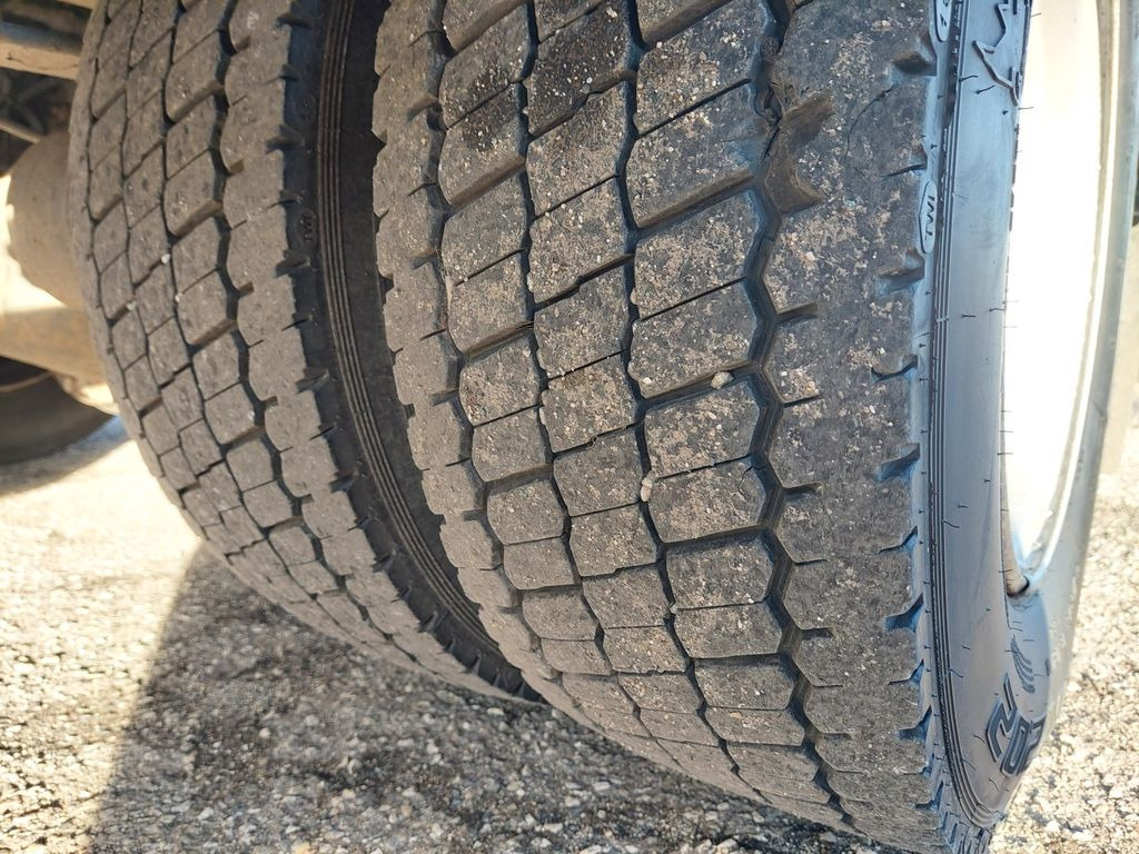 Camión lona DAF FA LF 45.220 E12 4x2: foto 12 Camión lona DAF FA LF 45.220 E12 4x2: foto 12