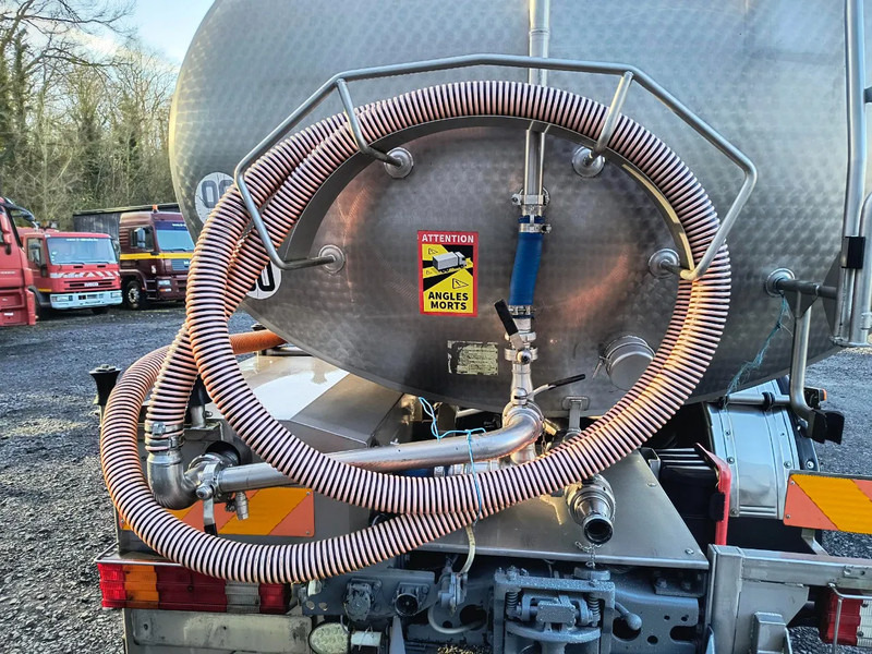Camión cisterna para transporte de leche Mercedes-Benz Actros 2536 15500L INSULATED INOX TANK - 1 COMP: foto 18