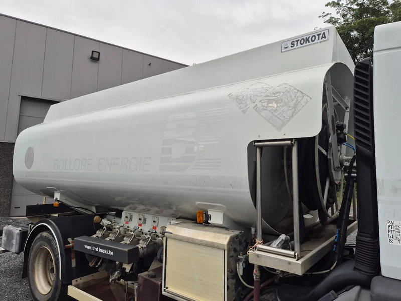 Camión cisterna para transporte de combustible Renault Premium 280 13500L FUEL/CARBURANT - 4 COMP: foto 17