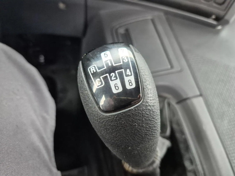 Camión cisterna para transporte de leche Scania P340 INSULATED INOX TANK 15000L - 1 COMP - RETARDER: foto 12 Camión cisterna para transporte de leche Scania P340 INSULATED INOX TANK 15000L - 1 COMP - RETARDER: foto 12