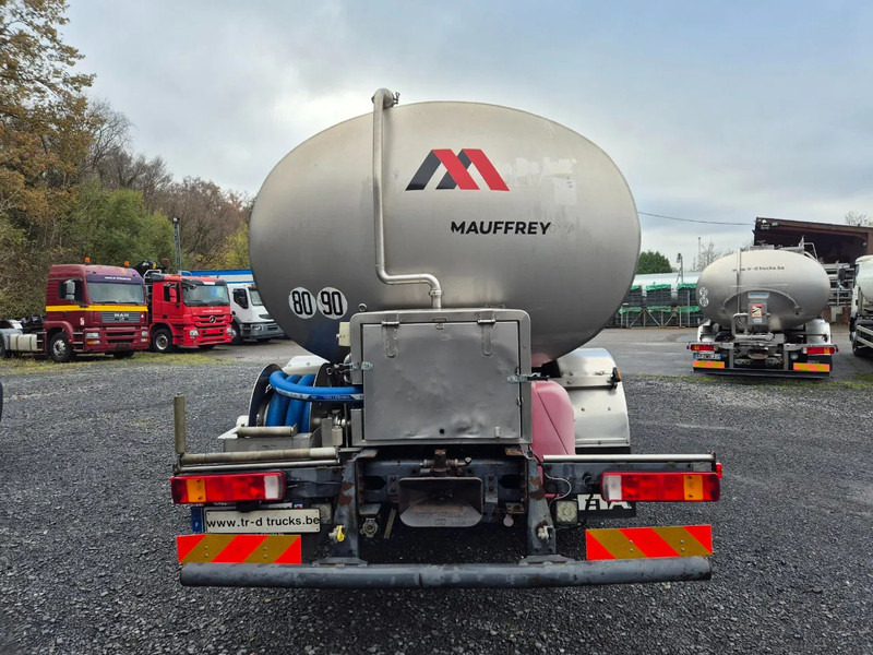 Camión cisterna para transporte de leche Scania P340 INSULATED INOX TANK 15000L - 1 COMP - RETARDER: foto 6 Camión cisterna para transporte de leche Scania P340 INSULATED INOX TANK 15000L - 1 COMP - RETARDER: foto 6