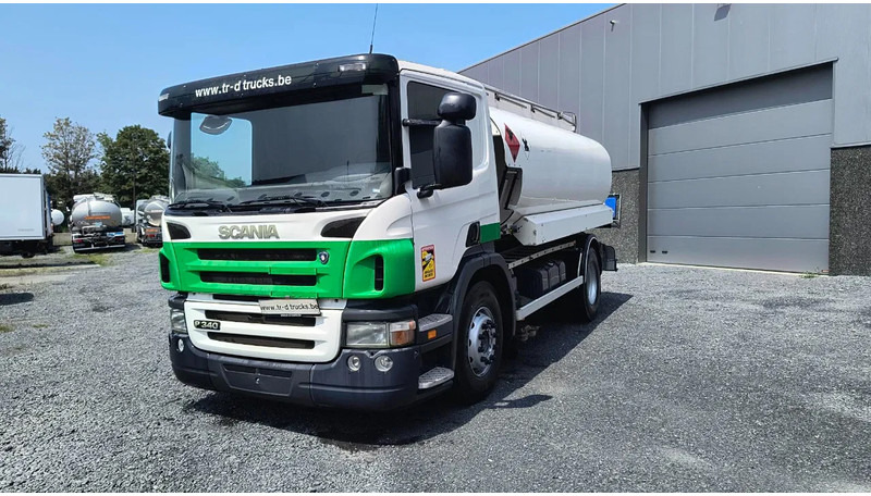 Scania P340 MAGYAR TANK - 14000L -RETARDER-SPRINGSUSPENSION - Camión cisterna: foto 1 Scania P340 MAGYAR TANK - 14000L -RETARDER-SPRINGSUSPENSION - Camión cisterna: foto 1