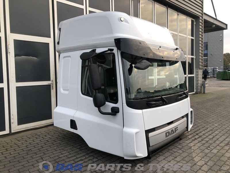 DAF CF Euro 6 DAF Space Cab L2H2 2013608 - Cabina e interior para Camión: foto 2 DAF CF Euro 6 DAF Space Cab L2H2 2013608 - Cabina e interior para Camión: foto 2