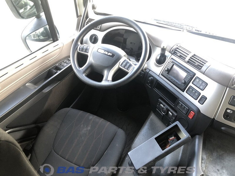 DAF CF Euro 6 DAF Space Cab L2H2 2032747 - Cabina e interior para Camión: foto 5 DAF CF Euro 6 DAF Space Cab L2H2 2032747 - Cabina e interior para Camión: foto 5