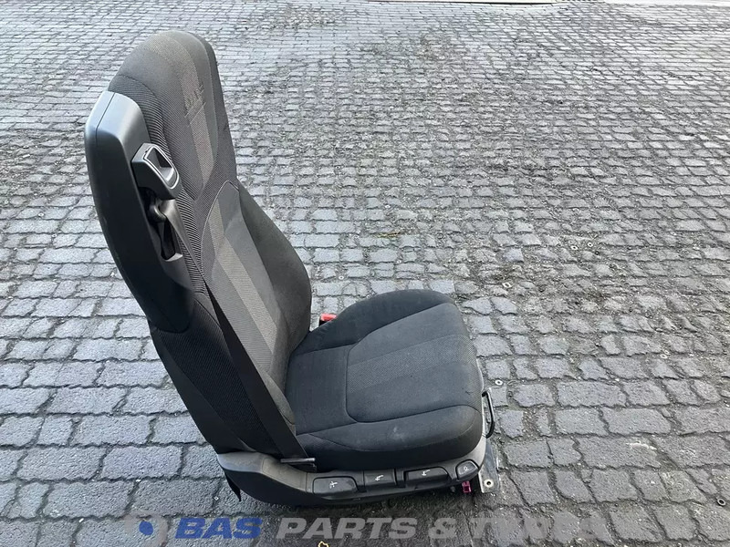 DAF XF G2 Bijrijdersstoel DAF 2438084 - Asiento para Camión: foto 3 DAF XF G2 Bijrijdersstoel DAF 2438084 - Asiento para Camión: foto 3